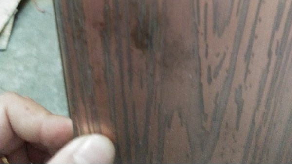 為什么剛安裝不久的彩色不銹鋼門會褪色？這就是原因！
